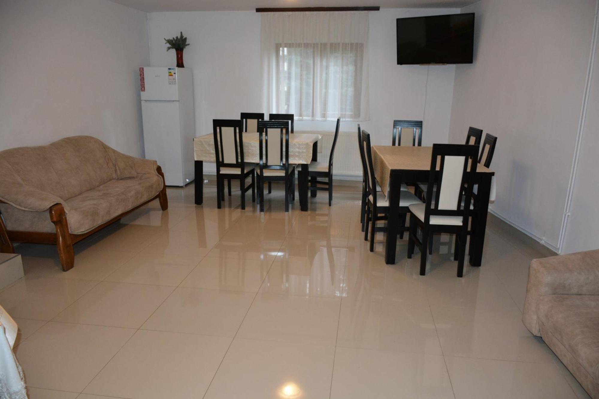Pensiunea Poiana Borsa  Ngoại thất bức ảnh